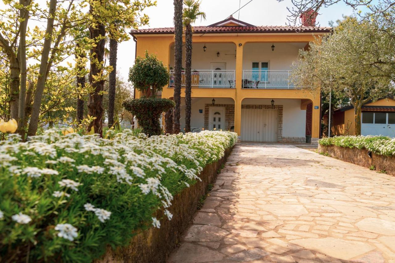 Apartment Villa Olga Poreč Extérieur photo