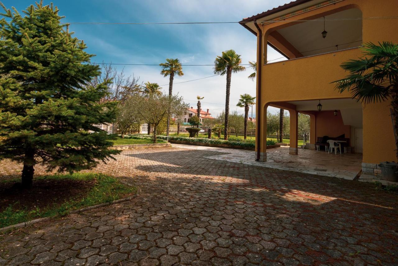 Apartment Villa Olga Poreč Extérieur photo